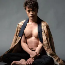 大岛丈