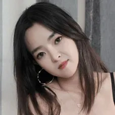 Su Yalan