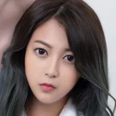 李薇薇