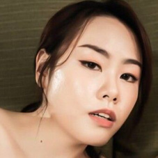 Tang Yueqin