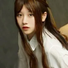 李梦仟