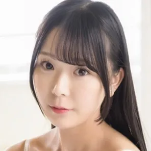 Kuwahara Seira
