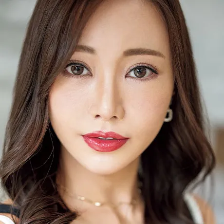 Miki Mihama