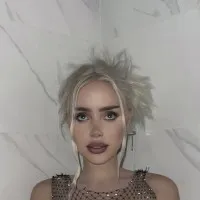 Naomi Woods