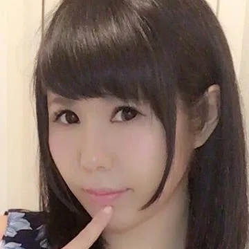 Hasmoto Emi