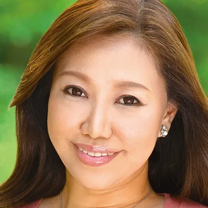 Fujisaku Hitomi