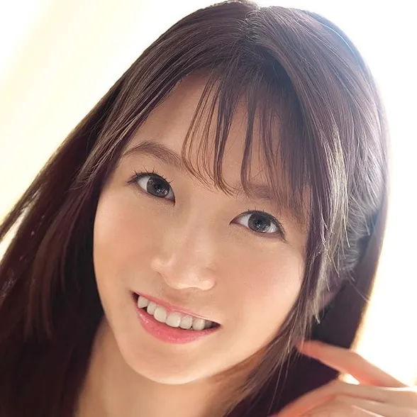 Ayane Megumi